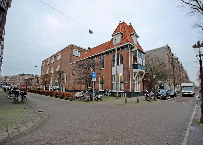 New Monumental Garden View Guest house Amsterdam