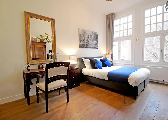 New Monumental Garden View Guest house 3*